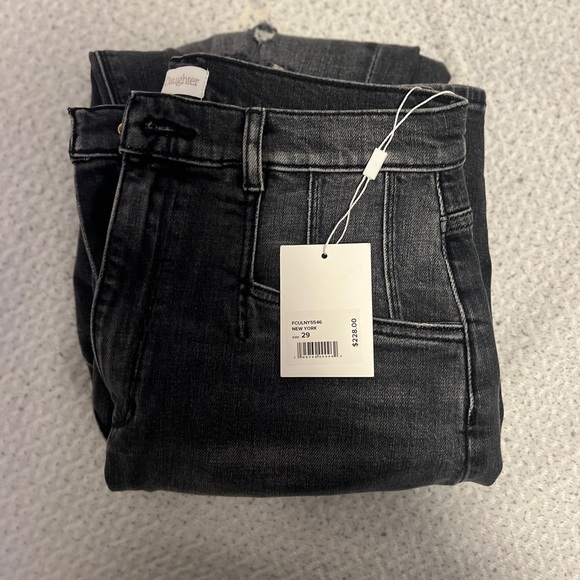 NWT Favorite Daughter Jordie Distressed Jean - Picture 8 of 8